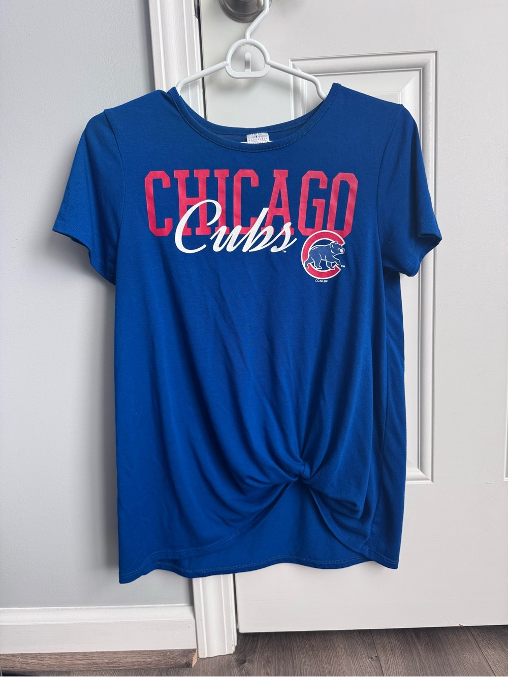 Chicago Cubs Genuine Merchandise Royal Blue Tee with Pink Graphics